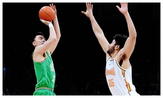 德罗巴在掘金比赛中出色发挥,夺冠引发热议!-爱游戏官网 第1张 德罗巴在掘金比赛中出色发挥,夺冠引发热议!-爱游戏官网 第1张